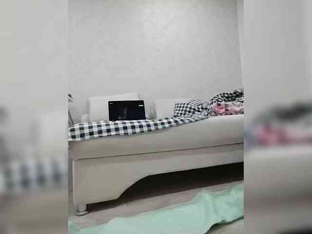 Valeria777161 webcam