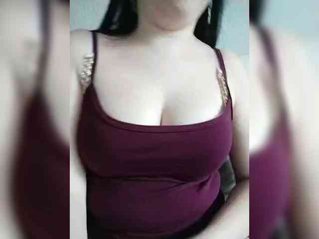 Valeria777161 webcam