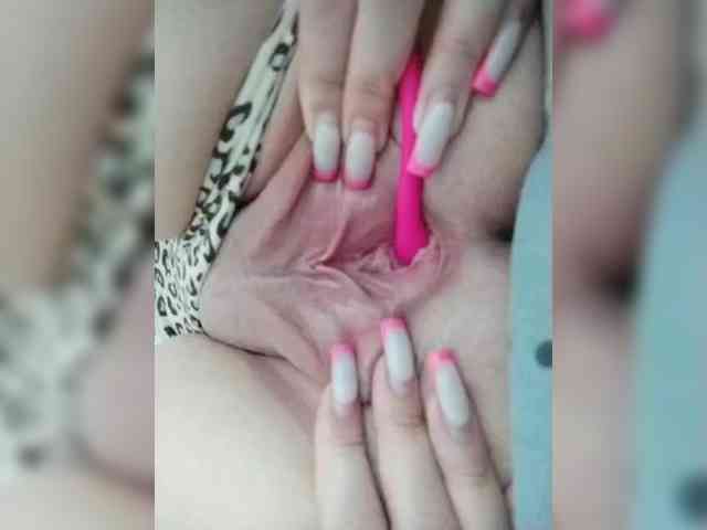 Valeria777161 webcam