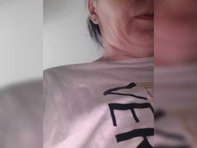 Zlykaa from BongaCams