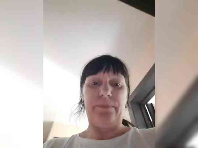 Zlykaa webcam