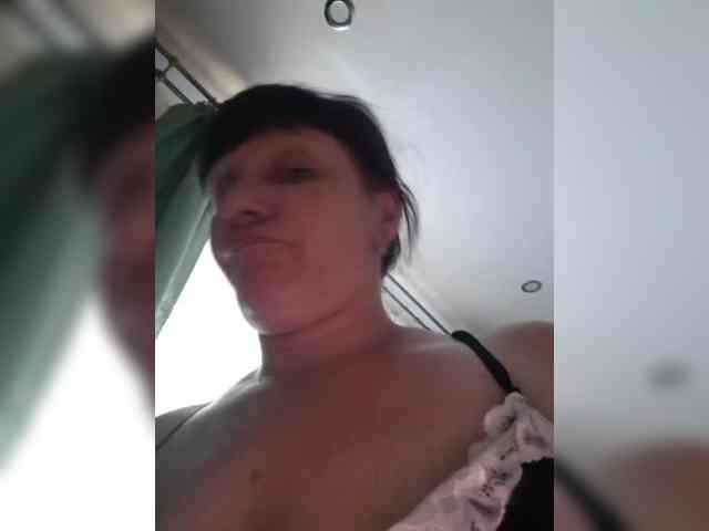 Zlykaa webcam