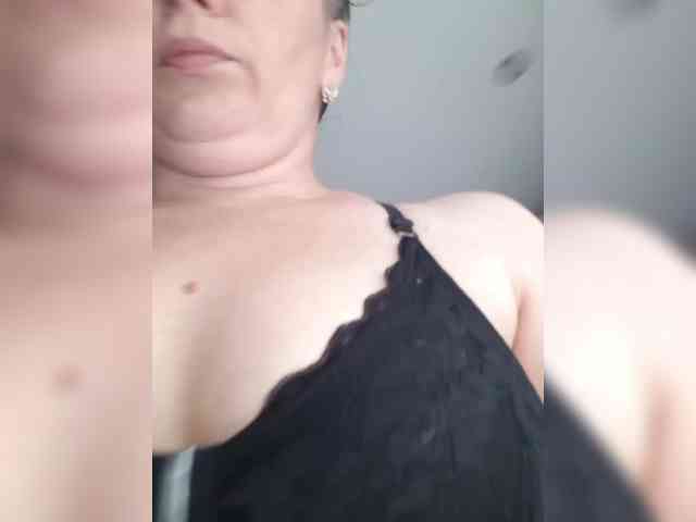 Zlykaa Live Webcam on BongaCams