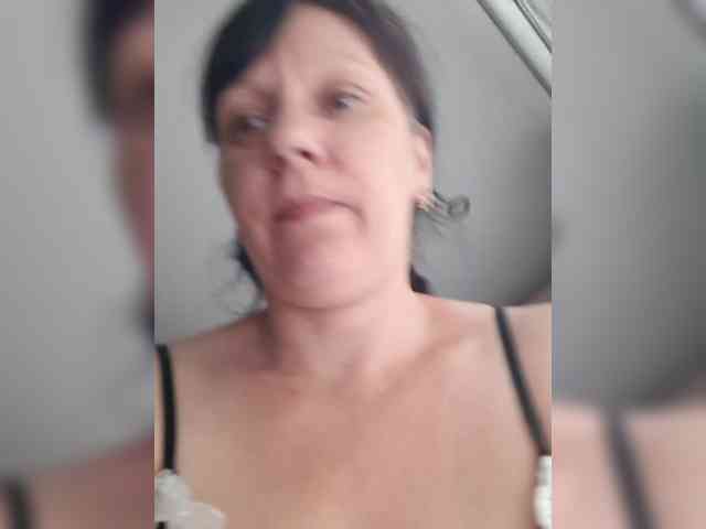 Zlykaa webcam