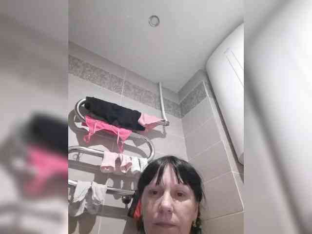 striptease cam Zlykaa