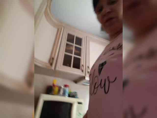 Zlykaa webcam