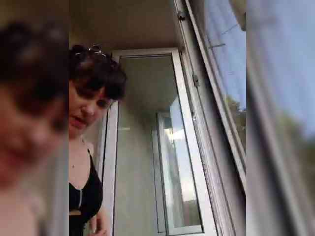 Zlykaa webcam
