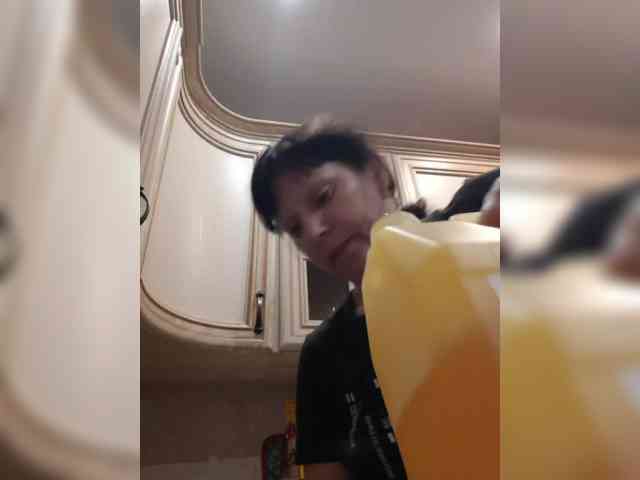 free adult chat now Zlykaa