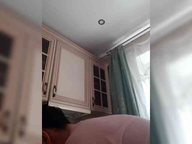 Zlykaa webcam