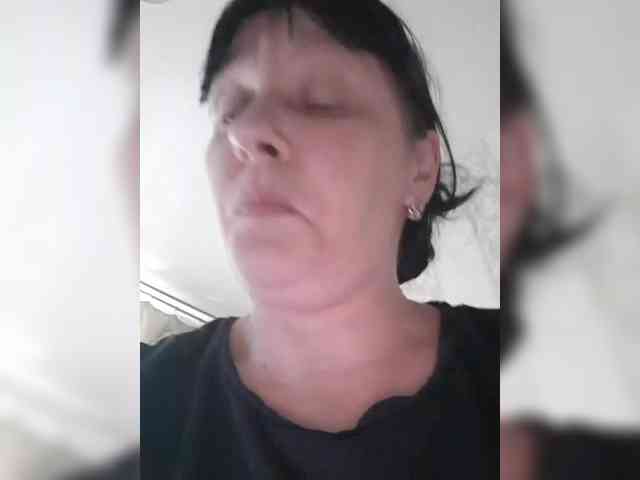 Zlykaa webcam