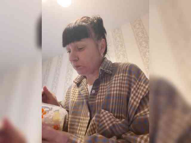 Zlykaa webcam