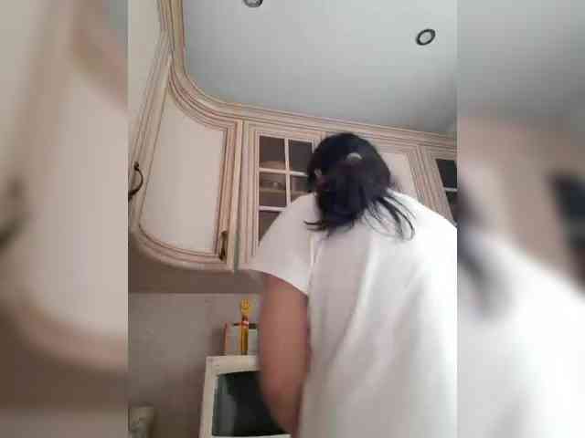Zlykaa webcam