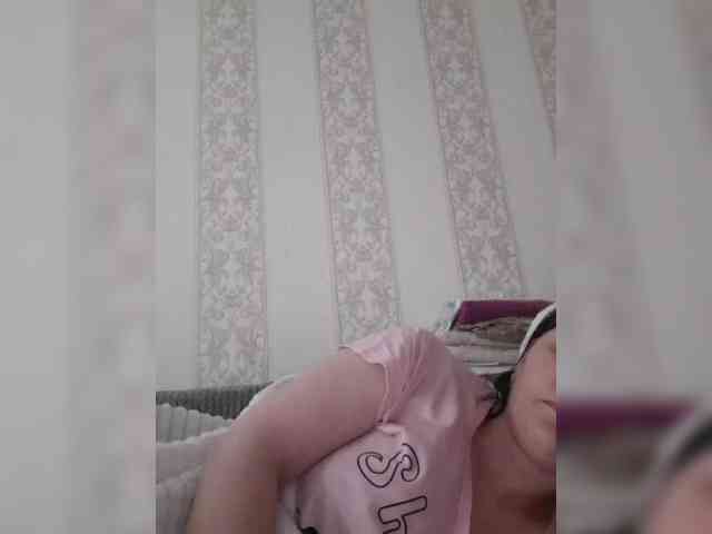 Zlykaa webcam