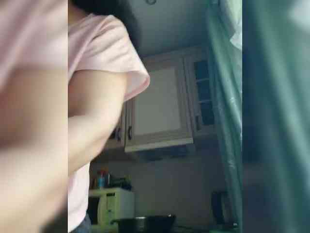 Zlykaa webcam