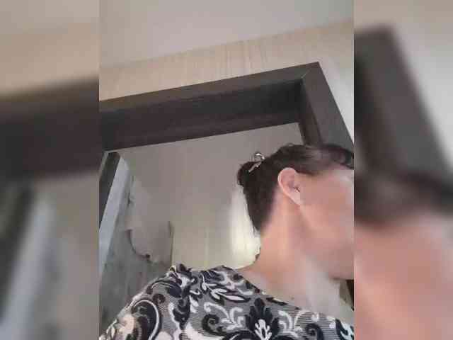 Zlykaa webcam