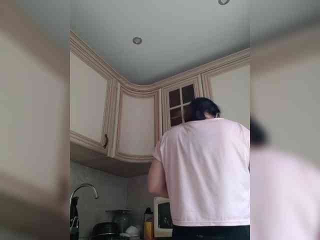 Zlykaa Live Webcam on BongaCams