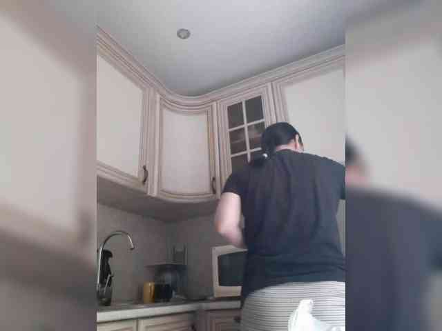 Zlykaa webcam