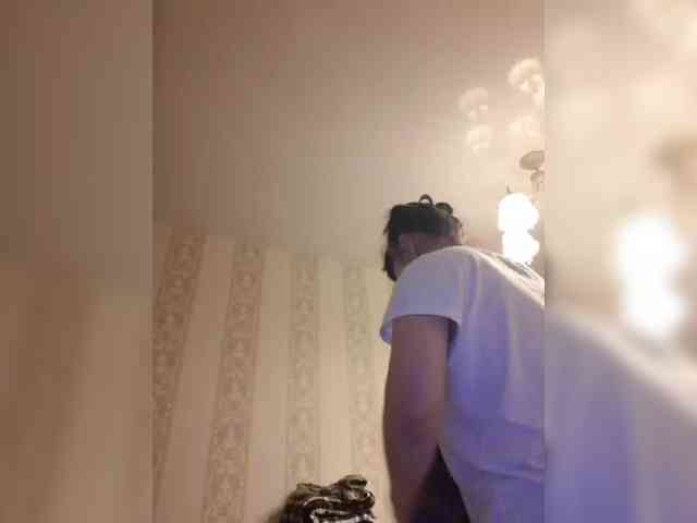Zlykaa webcam