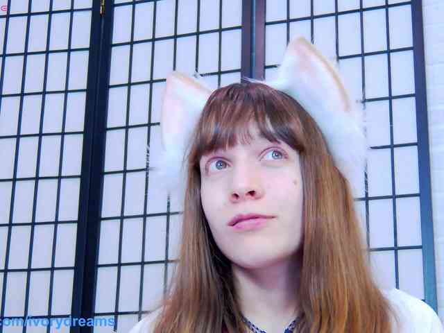 IvoryDreams webcam
