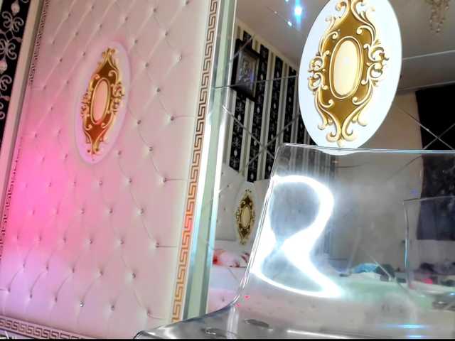 Aidasina's BongaCams show and profile