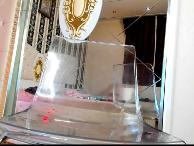 Aidasina's BongaCams show and profile