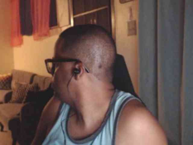 Modesto-1 Live Webcam on BongaCams