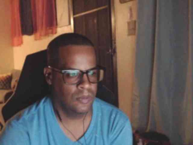 Modesto-1 Live Webcam on BongaCams