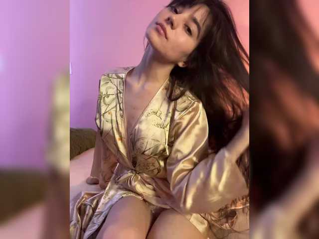 Asya-'s BongaCams show and profile