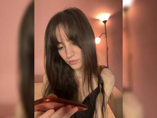 Asya-'s BongaCams show and profile