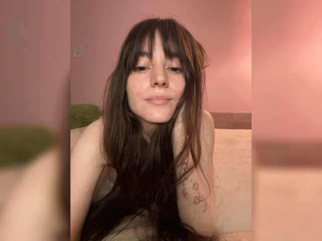 Asya-'s BongaCams show and profile