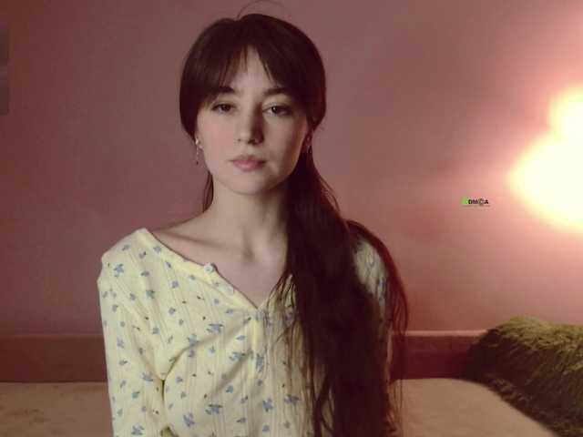 Asya-'s BongaCams show and profile