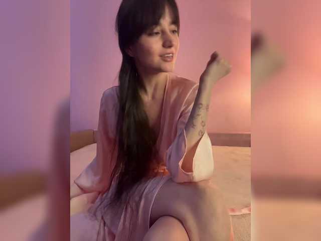 Asya-'s BongaCams show and profile