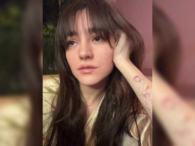 Asya-'s BongaCams show and profile