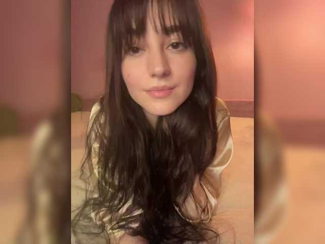 Asya-'s BongaCams show and profile