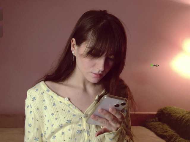 Asya-'s BongaCams show and profile
