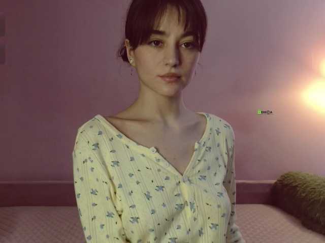 Asya-'s BongaCams show and profile