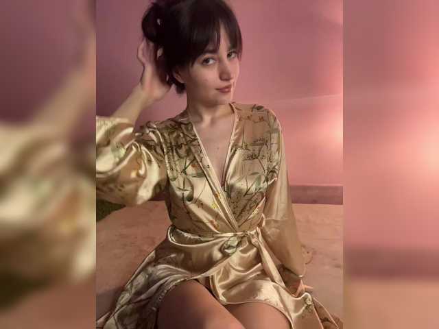 Asya-'s BongaCams show and profile