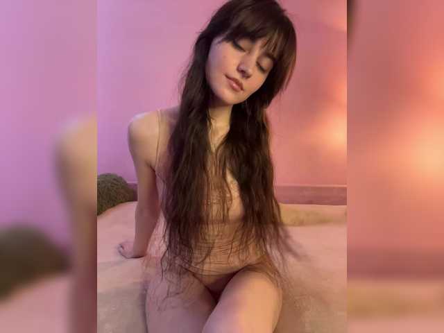 Asya-'s BongaCams show and profile