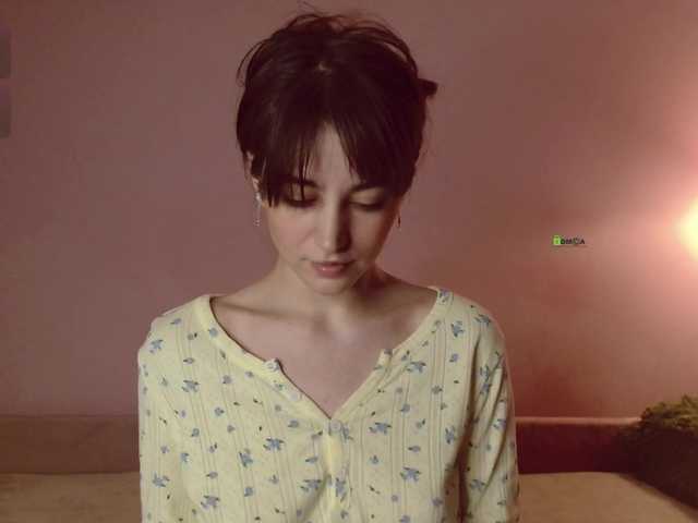 Asya-'s BongaCams show and profile