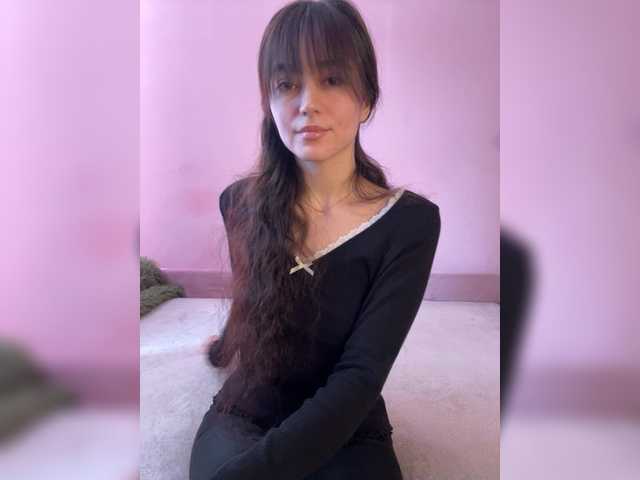 Asya-'s BongaCams show and profile