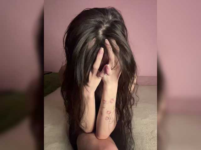 Asya-'s BongaCams show and profile