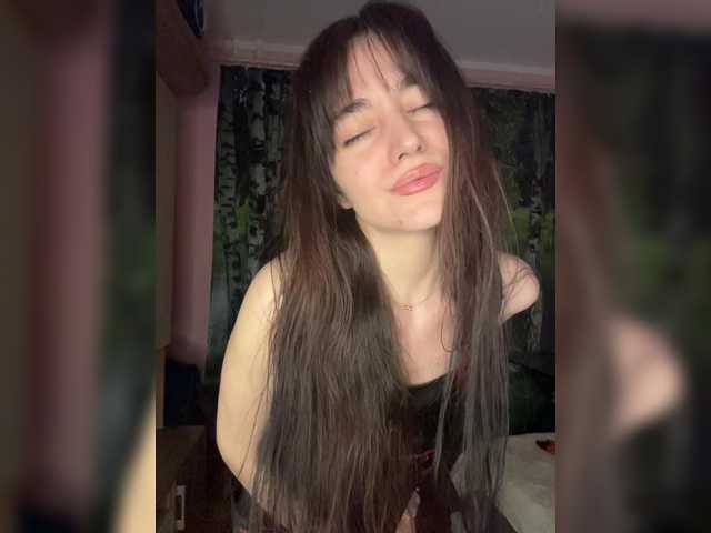 Asya-'s BongaCams show and profile