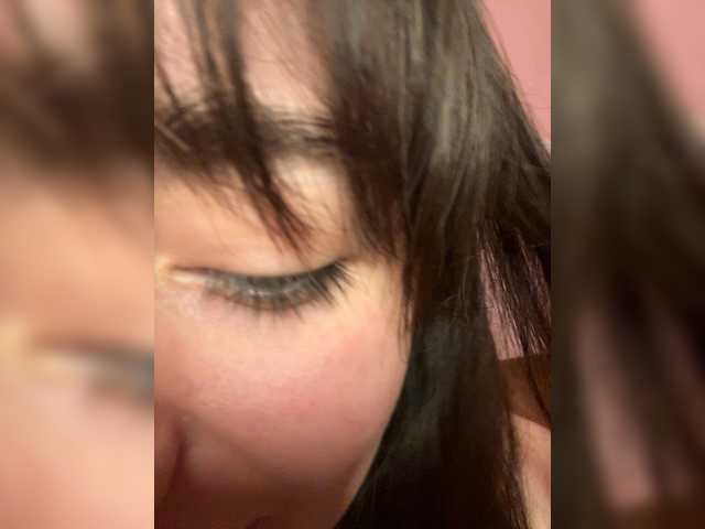 Asya-'s BongaCams show and profile