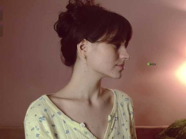 Asya-'s BongaCams show and profile