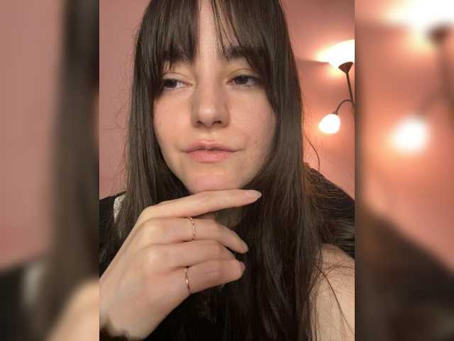 Asya-'s BongaCams show and profile