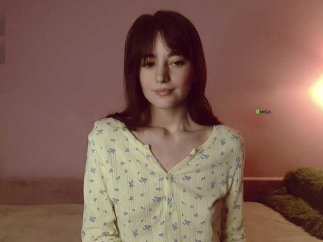 Asya-'s BongaCams show and profile