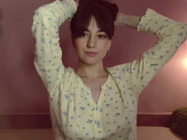 Asya-'s BongaCams show and profile