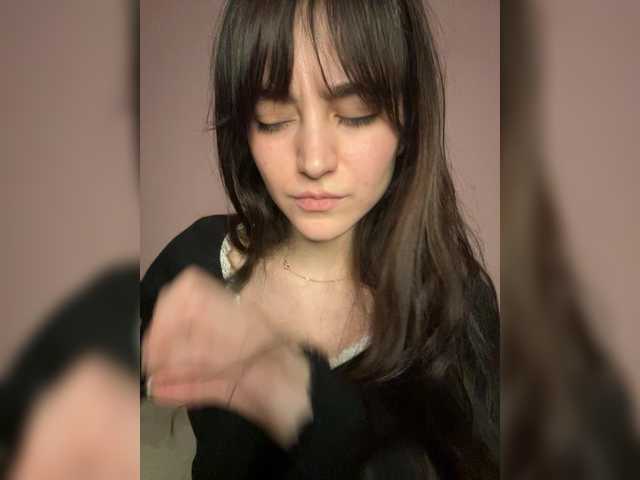 Asya-'s BongaCams show and profile