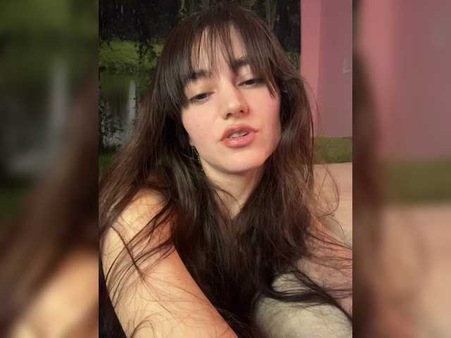 Asya-'s BongaCams show and profile