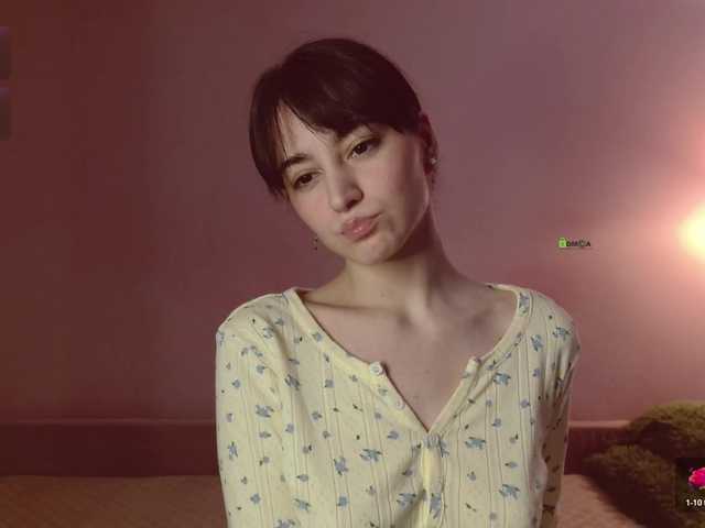 Asya-'s BongaCams show and profile